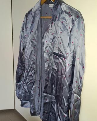 Camicia da notte in raso grigio e pois magenta