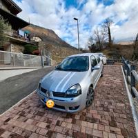 Clio rs team cup 182