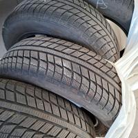 4 gomme invernali Syro 185/65/R15