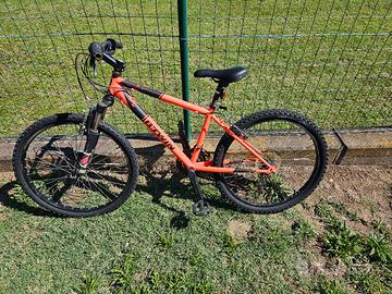 bici  bmx ragazzino
