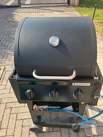 Barbecue 3 fuochi, compreso di bombola