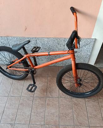 bmx poco usata