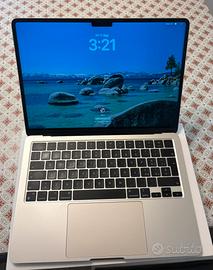 mac book air M2 13.6 , 8gb 256 gb