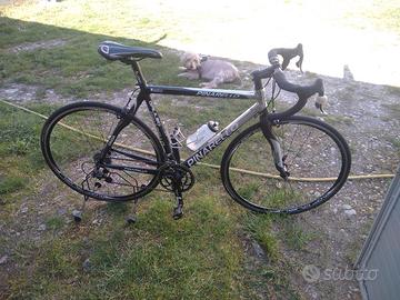 bici corsa uomo Pinarello 