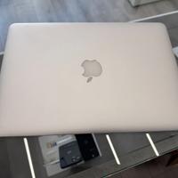 Apple MacBook Air Early 2015 versione con i5 256 G