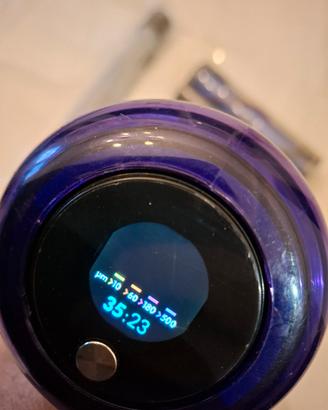 Dyson v15
