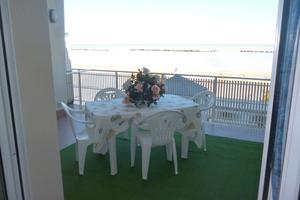 Appartamento direttamente sul mare a Igea Marina