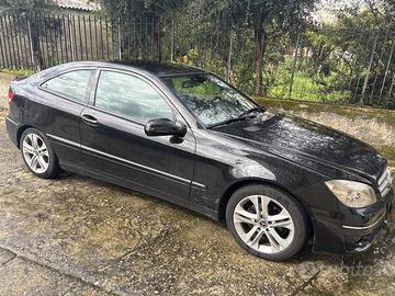 Mercedes clc 220