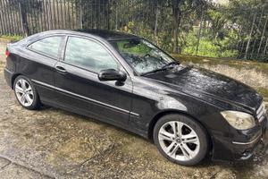 Mercedes clc 220