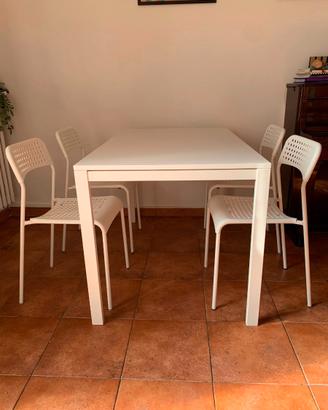 TAVOLO + 4 SEDIE Ikea