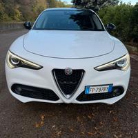 Alfa Romeo Stelvio Q4 210cv