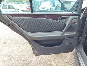 Pannell porta post sx MERCEDES CLASSE E 1997