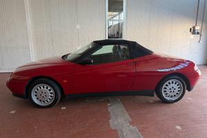 Alfa Romeo GTV Spider 2.0i 16V Twin Spark cat L