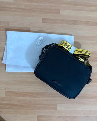 Off-white shoulder bag