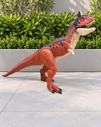 Mattel Carnotaurus Jurassic World Super Colossal