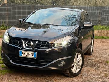 In ottimi condizioni con vari lavori eseguiti