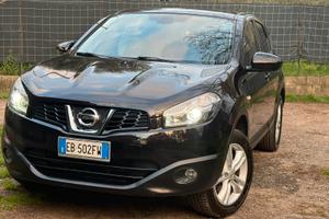 In ottimi condizioni con vari lavori eseguiti