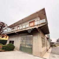 CAPANNONE A MARIANO COMENSE