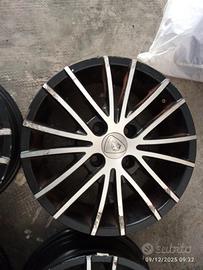 4 cerchioni in lega 