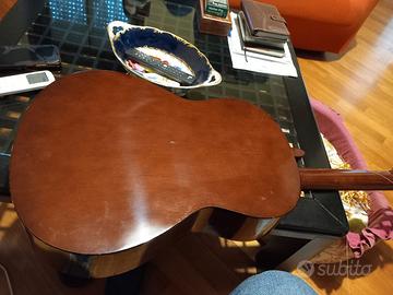 chitarra yamaha