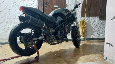 Ducati Monster Dark 750