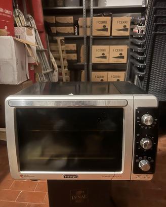 Forno elettrico De’Longhi Sfornatutto Maxi – Venti