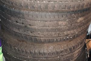 pneumatici estivi Barum Bravuris  225 65 R17 102h