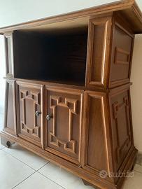 Mobile in legno