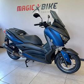 Yamaha X-Max 300