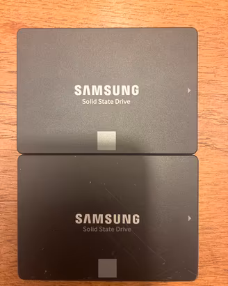 2x Samsung 870 EVO 2TB SSD SATA 2.5”