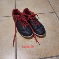 scarpe calcio taglia 28 e 29