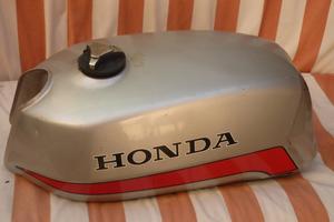 Serbatoio Honda CB 125X e parti CB 400N