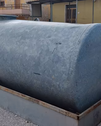 Cisterna zincata 2000 litri