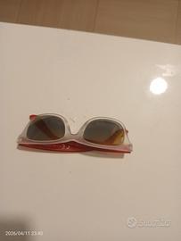 occhiali da sole 