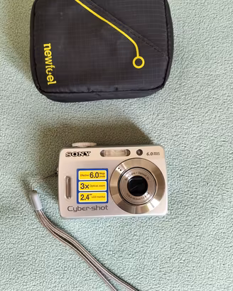 2 Fotocamere digitali Sony DSC-S500 Cyber Shot