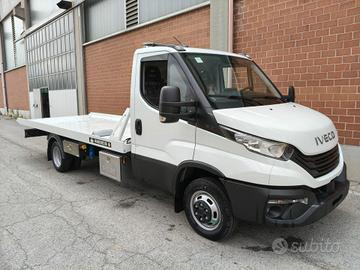 Carro attrezzi scarrabile IVECO DAILY 35C18 NUOVO 