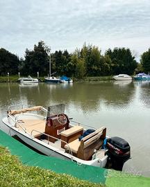 Boston 15 - Mercury 40 HP 2T - Venezia Centro