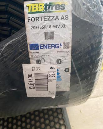 Pneumatici 4 stagioni