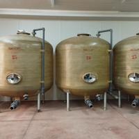 Silos vetroresina 100 quintali