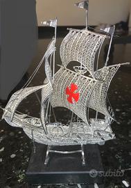 Nave vintage in filigrana argentata