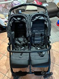 Passeggino gemellare peg perego