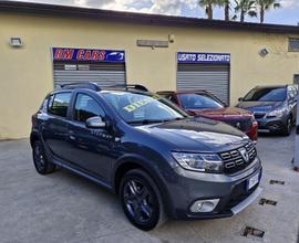 DACIA SANDERO STEPWAY 1.5 dCi AUTOMATICA ANNO 2017