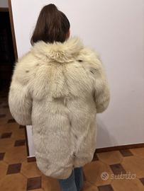 Pelliccia volpe bianca