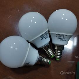 3 lampadine 11w