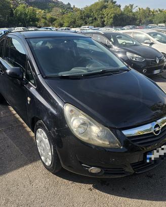 Opel Corsa 1.2 3 porte Club