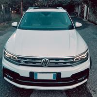 VOLKSWAGEN TIGUAN 2020 DSG 2.0 TDI 150 CV R-LINE