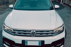 VOLKSWAGEN TIGUAN 2020 DSG 2.0 TDI 150 CV R-LINE