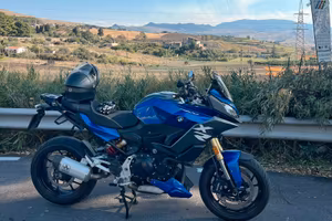 BMW F900 XR - Full Optional