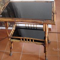 Tavolinetto-carrello in bambù
