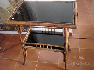 Tavolinetto-carrello in bambù
